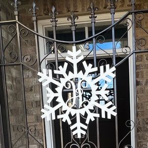 H monogram snowflake door hanger wreath bundle